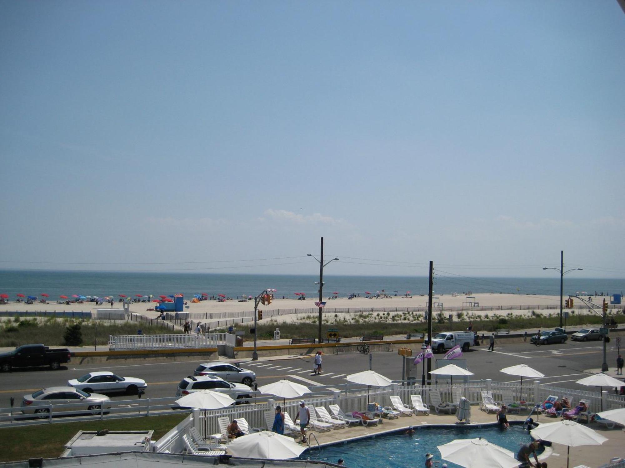 Avondale By The Sea Hotel Cape May Bagian luar foto