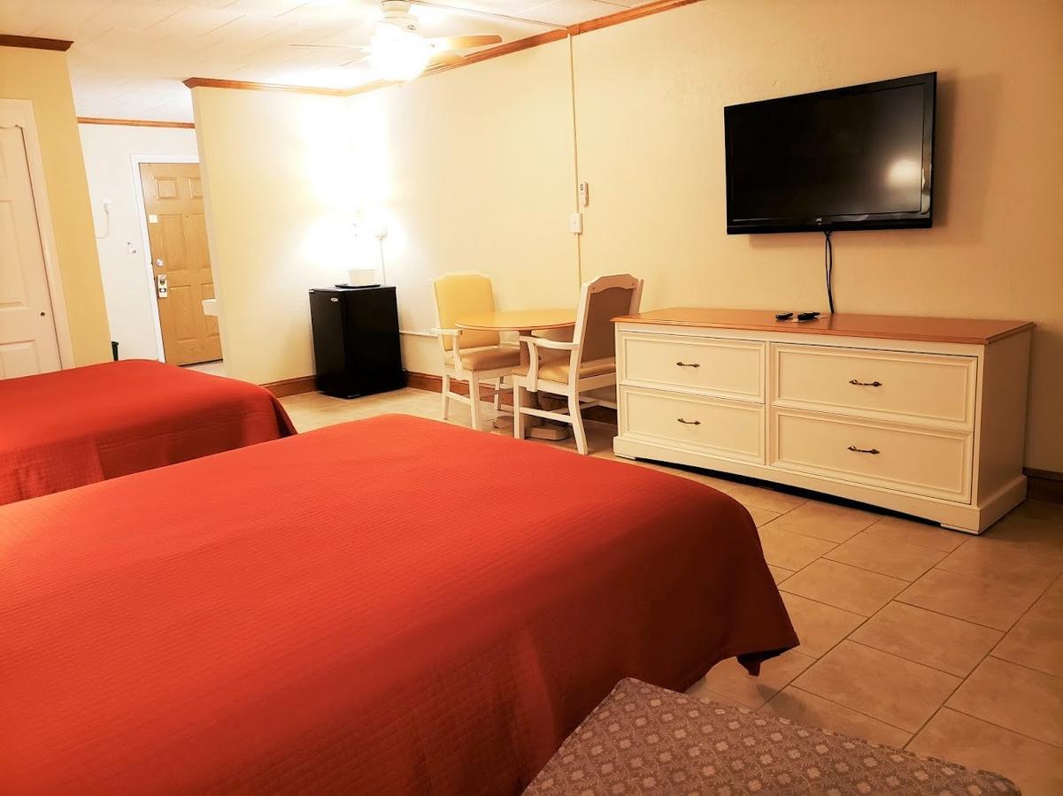 Avondale By The Sea Hotel Cape May Bagian luar foto