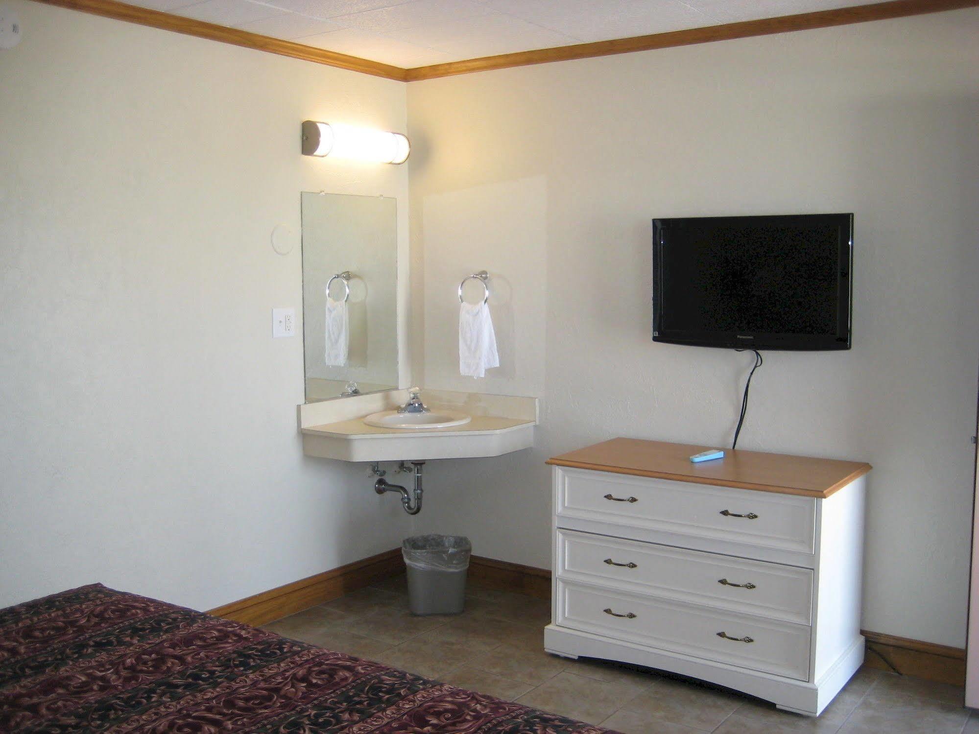 Avondale By The Sea Hotel Cape May Bagian luar foto